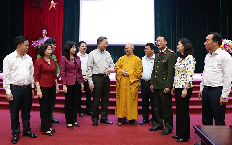 Bộ trưởng Công an Tô Lâm tiếp xúc cử tri tại Bắc Ninh