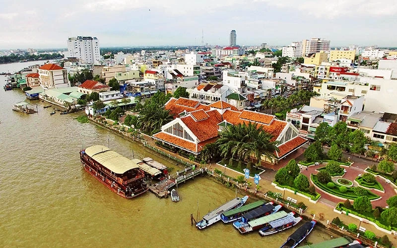 Bến Ninh Kiều, một trong những điểm du lịch thu hút đông du khách tại Cần Thơ.
