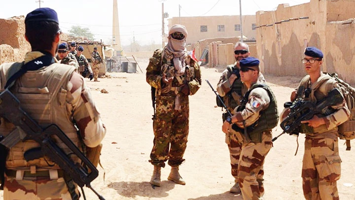 Binh sĩ Pháp làm nhiệm vụ tại Mali. Ảnh: NEWS WEEK