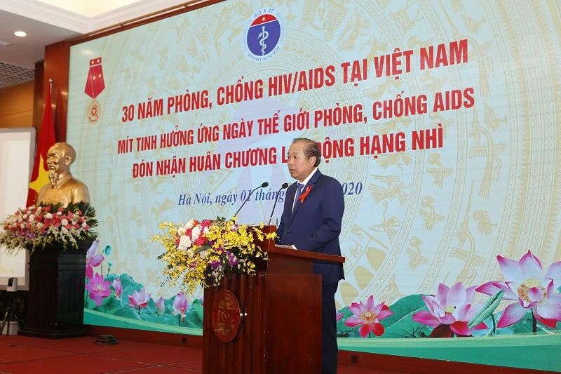 Phó Thủ tướng Thường trực Chính phủ Trương Hòa Bình phát biểu chỉ đạo tại hội nghị. 