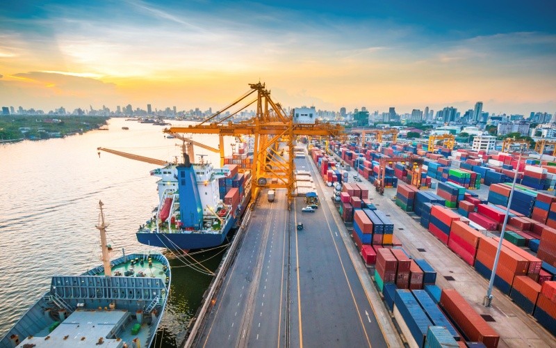 Từ 1-7-2021, TP Hồ Chí Minh thu phí hạ tầng cảng biển