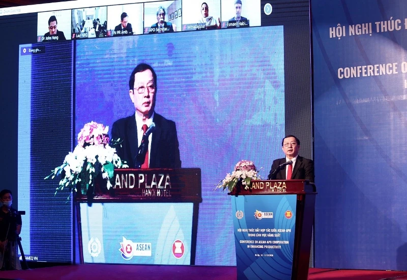Bộ trưởng Khoa học và Công nghệ Huỳnh Thành Đạt phát biểu tại hội nghị.