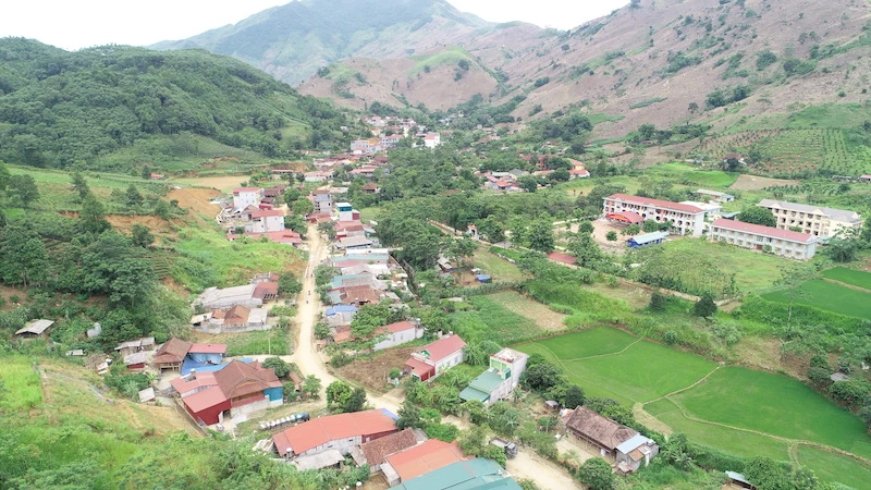 Một góc nông thôn mới của xã Tân Lang