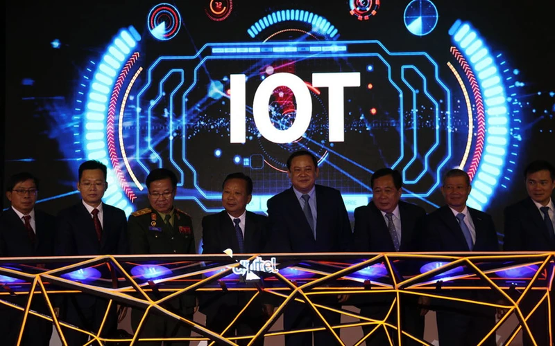 Công nghệ IOT đã được Star Telecom, một liên doanh của Viettel tại Lào triển khai toàn bộ hạ tầng để đưa vào sử dụng.