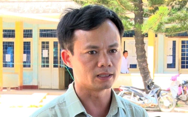 Chủ tịch UBND xã Cư Đrăm Nguyễn Văn Trung bị bắt giam để điều tra về hành vi “Lợi dụng chức vụ, quyền hạn trong khi thi hành công vụ”.