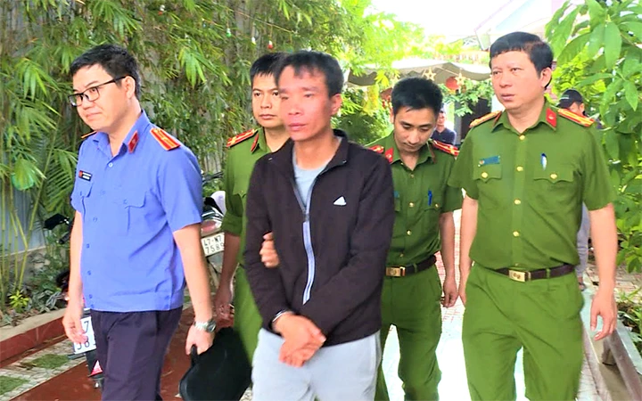 Cơ quan cảnh sát điều tra Công an tỉnh Đắk Lắk bắt giữ đối tượng Đỗ Viết Dương.