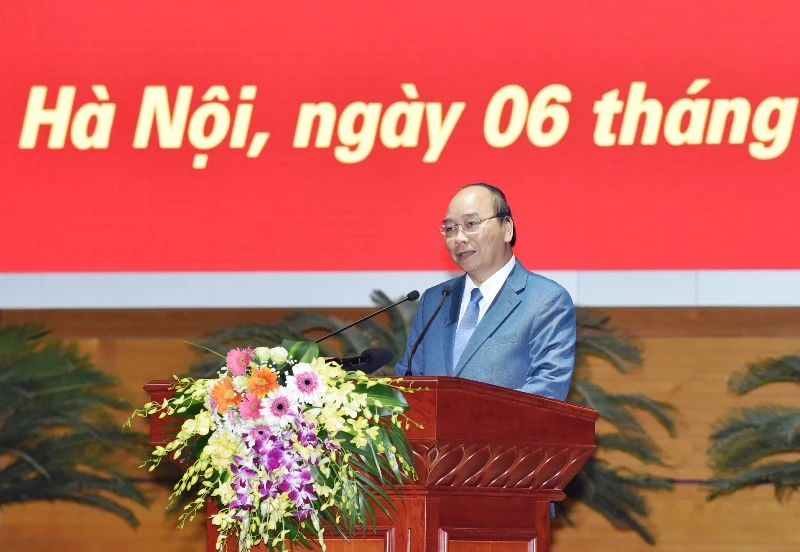 Thủ tướng Nguyễn Xuân Phúc phát biểu tại hội nghị. (Ảnh: TRẦN HẢI)