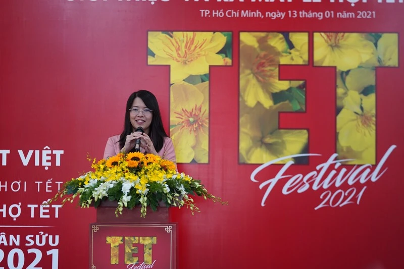 Bà Nguyễn Thị Ánh Hoa, Giám đốc Sở Du lịch TP Hồ Chí Minh phát biểu trong buổi họp báo.