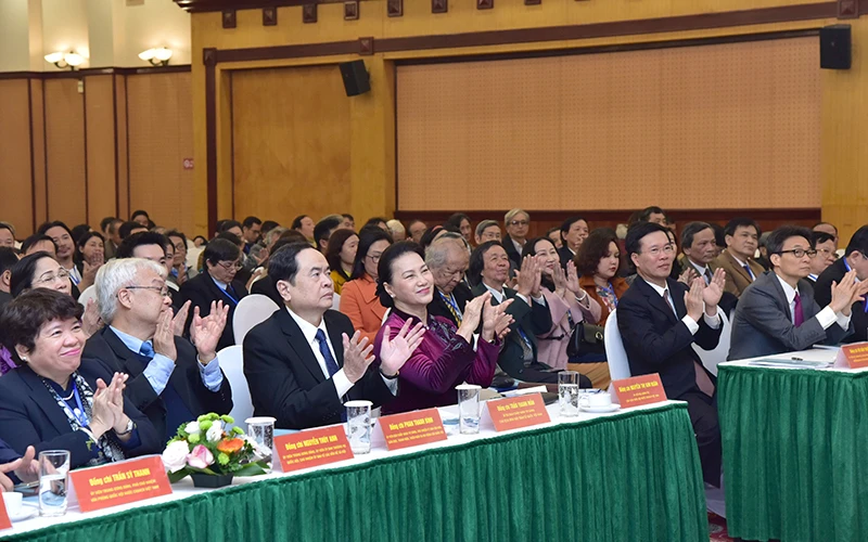 Chủ tịch Quốc hội Nguyễn Thị Kim Ngân và các đại biểu dự Ðại hội. Ảnh: LÂM HIỂN 