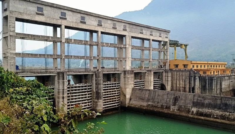 Nhà máy Thủy điện Sông lô 2.