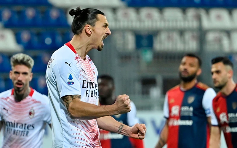 Ibrahimovic đang đứng thứ 2 trong danh sách Vua phá lưới Serie A với 12 bàn. (Ảnh: Getty Images)
