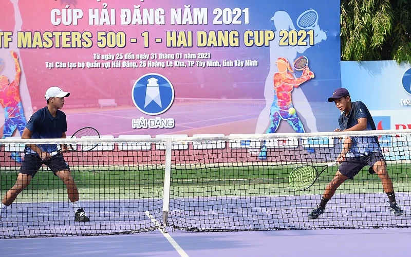 Mùa giải mới của quần vợt Việt Nam chính thức khởi tranh với các trận đấu hứa hẹn đầy hấp dẫn trong khuôn khổ Giải vô địch Quần vợt nam - nữ quốc gia 2021. (Ảnh: VTF)
