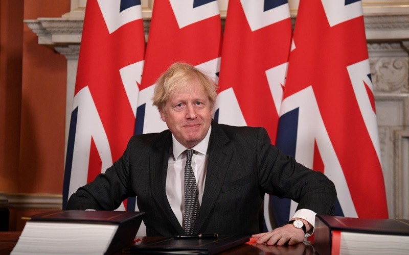 Thủ tướng Anh Johnson sau khi ký thỏa thuận thương mại Brexit với EU tại London, ngày 30-12-2020. (Ảnh: Reuters)