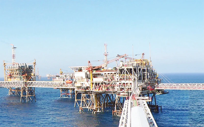 PVN đang đẩy mạnh hoạt động thăm dò, khai thác dầu khí trên biển.