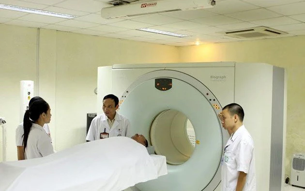 Chuẩn bị ca chụp PET/CT tại Trung tâm Y học hạt nhân và Ung bướu (Bệnh viện Bạch Mai).