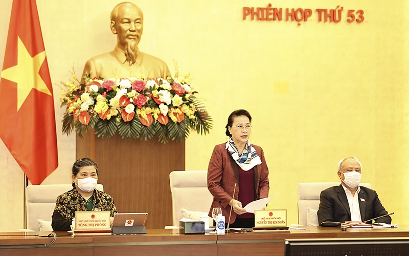 Chủ tịch Quốc hội Nguyễn Thị Kim Ngân phát biểu tại phiên họp thứ 53 của Ủy ban Thường vụ Quốc hội. Ảnh: Quốc hội