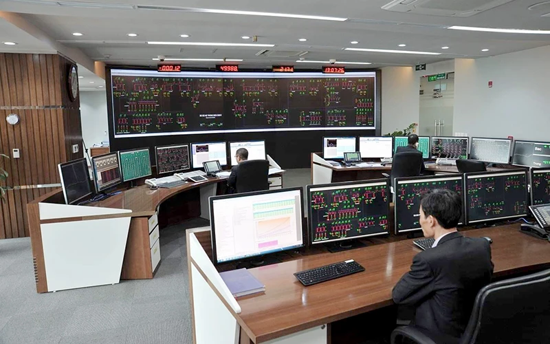 Tập đoàn Ðiện lực Việt Nam ứng dụng nhiều công nghệ, phần mềm hiện đại trong điều hành hệ thống điện quốc gia.