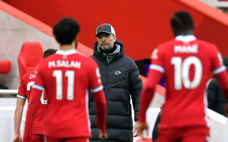Klopp đã cố gắng vực dậy Liverpool, nhưng chưa thu lại hiệu quả mong muốn. Ảnh: Getty Images