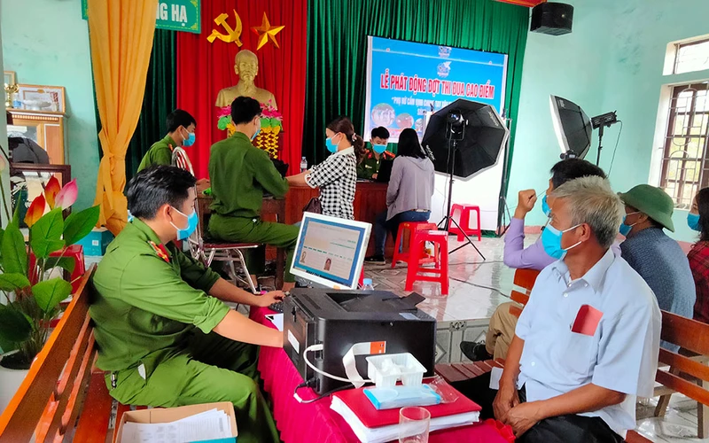 Tính đến ngày 16-3, tỉnh Hà Tĩnh đã hoàn thiện hơn 60.000 hồ sơ cấp CCCD.
