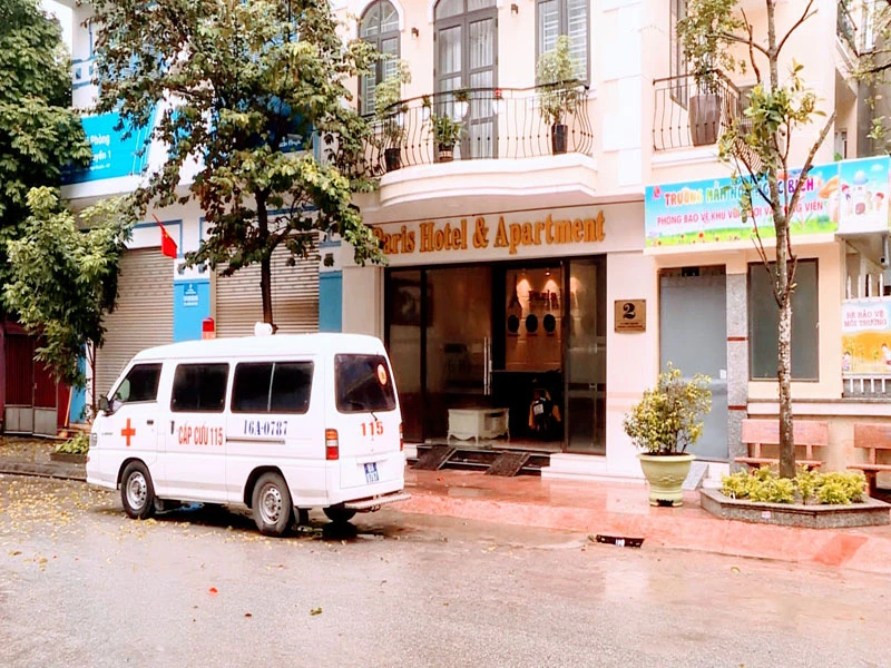 Phong tỏa khách sạn nơi hai ca bệnh lưu trú.