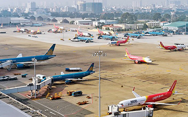 Trong năm 2021, các hãng hàng không Việt Nam được dự báo vẫn tiếp tục sụt giảm doanh thu.
