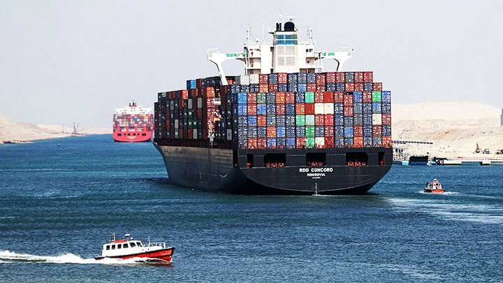 Kênh đào Suez là một trong những tuyến vận tải biển sầm uất nhất thế giới. Ảnh: GETTY IMAGES