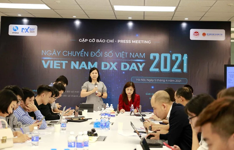 Họp báo Ngày Chuyển đổi số Việt Nam 2021 (Vietnam DX Day 2021).