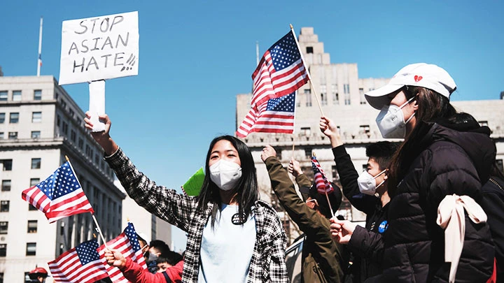Cuộc tuần hành chống thù hận người châu Á tại New York. Ảnh: GLOBAL TIMES