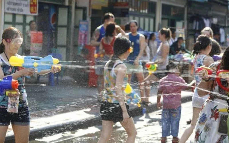 Chính quyền Bangkok đã quyết định hủy bỏ các hoạt động dự kiến tổ chức trong tết Songkran.