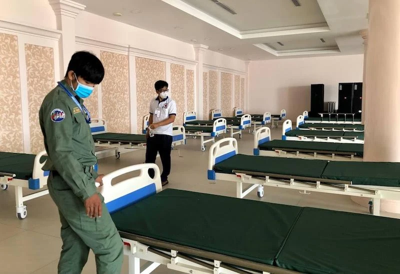 Một trung tâm điều trị bệnh nhân Covid-19 tại quận Sen Sok, Phnom Penh. Ảnh: Fresh News