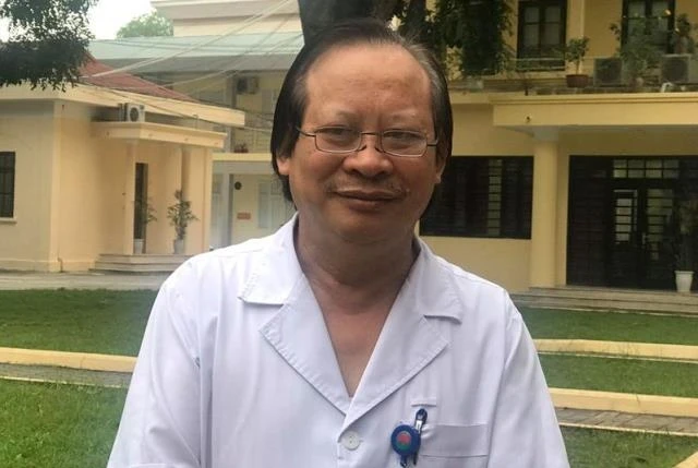PGS, TS Nguyễn Viết Nhung, Giám đốc BV Phổi Trung ương.