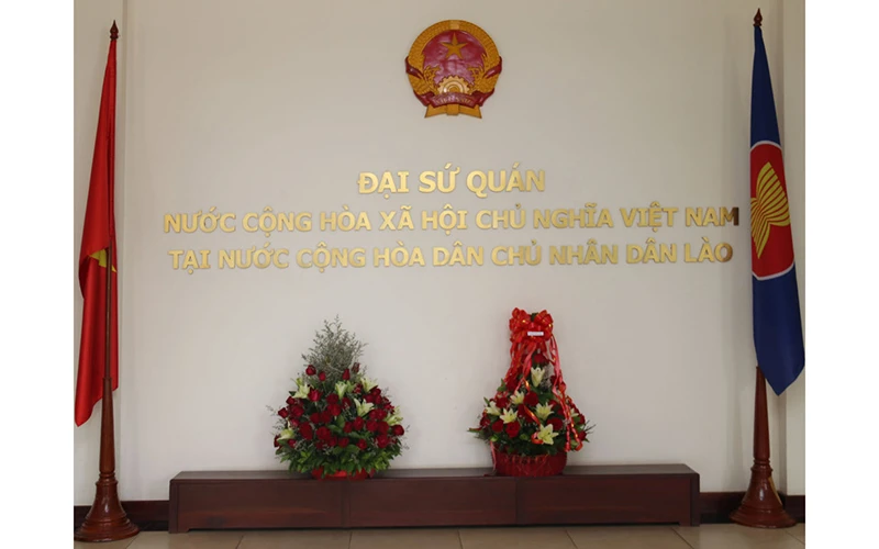 Đại sứ quán Việt Nam tại Lào.