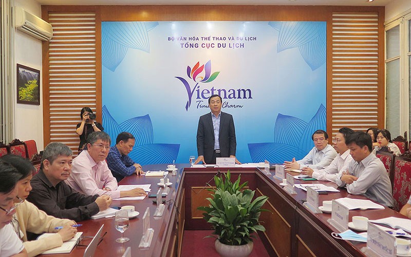 Tổng cục trưởng Nguyễn Trùng Khánh phát biểu tại hội nghị trực tuyến với cơ quan quản lý du lịch của 13 địa phương (Ảnh: TCDL)