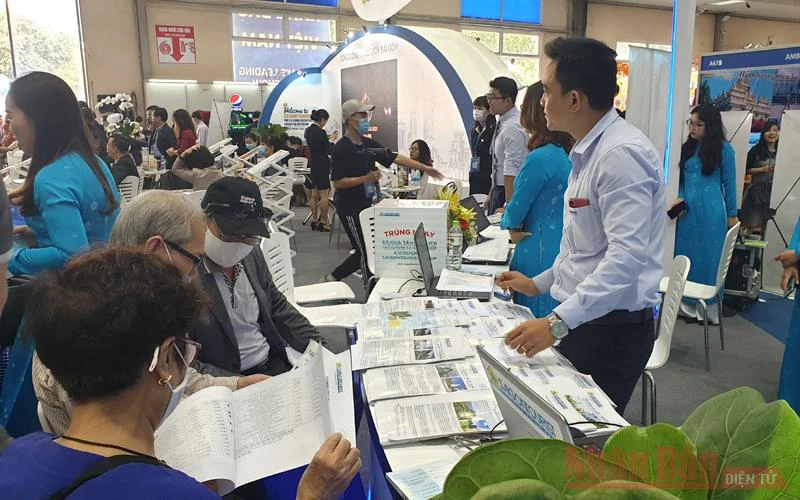 Hội chợ Du lịch quốc tế Việt Nam 2020 thu hút lượng khách lớn sau bốn lần trì hoãn vì Covid-19 (Ảnh: T.LINH)