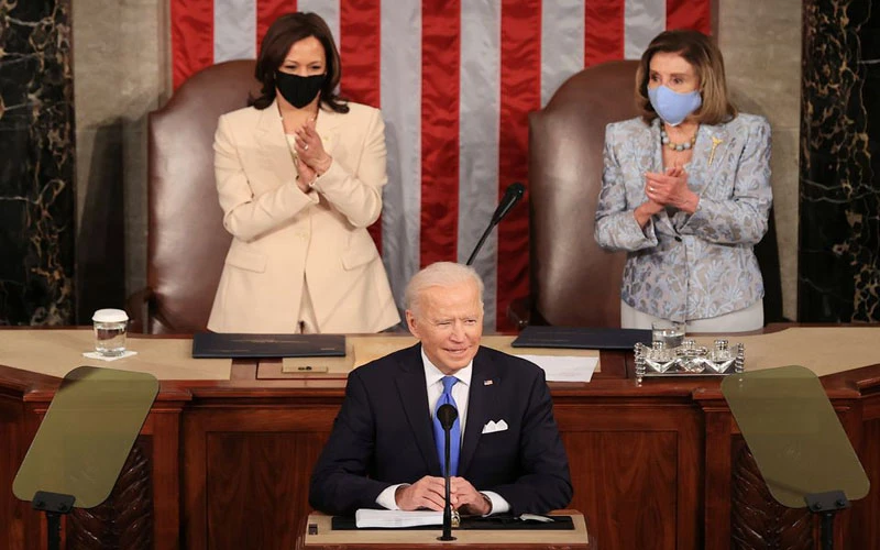 Tổng thống Biden có bài phát biểu trước Quốc hội Mỹ, ngày 28-4. (Ảnh: Reuters)