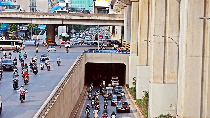 Hệ thống giao thông ngầm ở Thủ đô còn hạn chế.