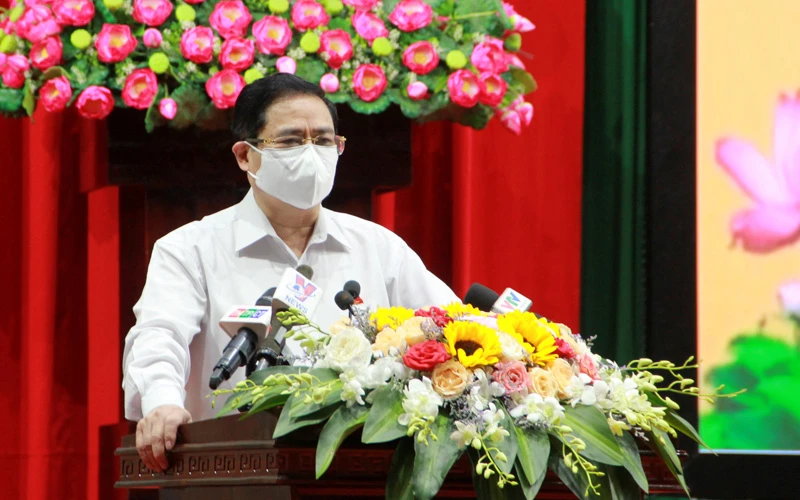 Thủ tướng Phạm Minh Chính phát biểu tại buổi tiếp xúc cử tri