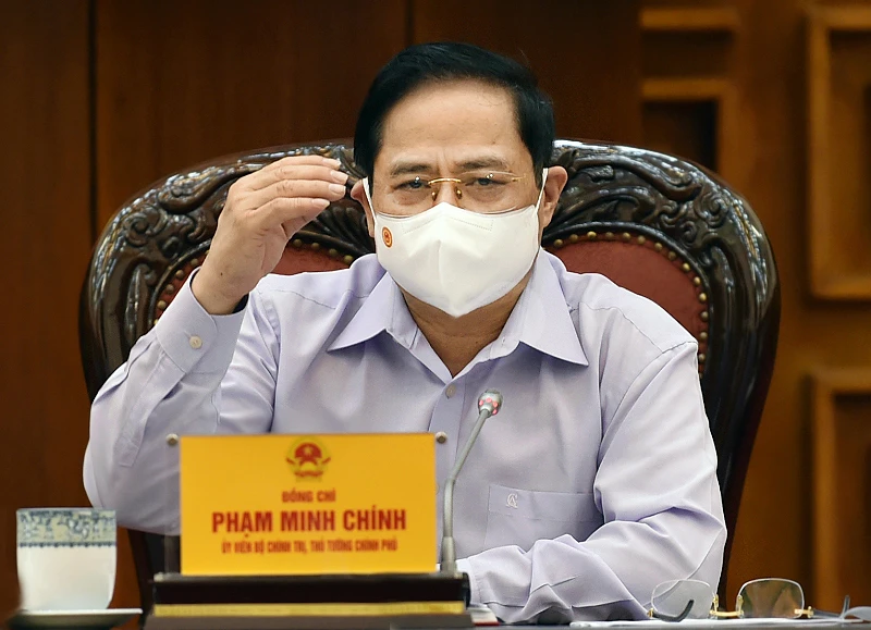 Thủ tướng Phạm Minh Chính chủ trì cuộc họp. Ảnh: NHẬT BẮC