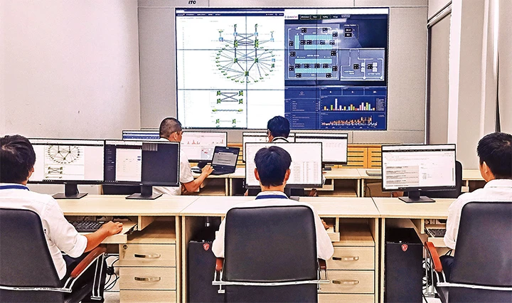 Phòng điều hành công nghệ thông tin, dữ liệu của Tổng công ty Điện lực TP Hồ Chí Minh .