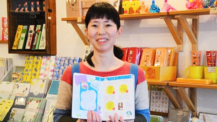 Kyoko Hidaka - người sáng lập dự án trao đổi nhật ký. Ảnh: MAINICHI