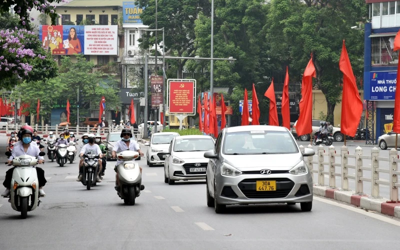 Đường phố Hà Nội trước ngày bầu cử.