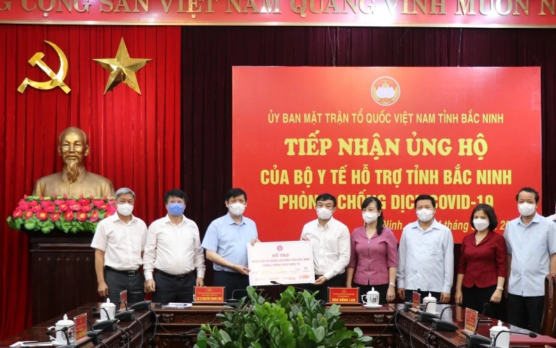 Bộ Y tế và các nhà tài trợ hỗ trợ Bắc Ninh phòng, chống dịch Covid-19.