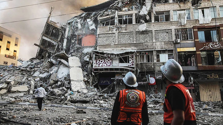 Cảnh tượng đổ nát tại dải Gaza sau 11 ngày giao tranh. Ảnh: THE JAPAN TIMES