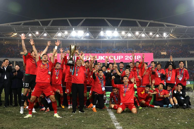 Thầy trò HLV Park Hang Seo từng đánh bại Malaysia 1-0 ở chung kết lượt về, qua đó lên ngôi vô địch AFF Cup 2018. (Ảnh: VFF)