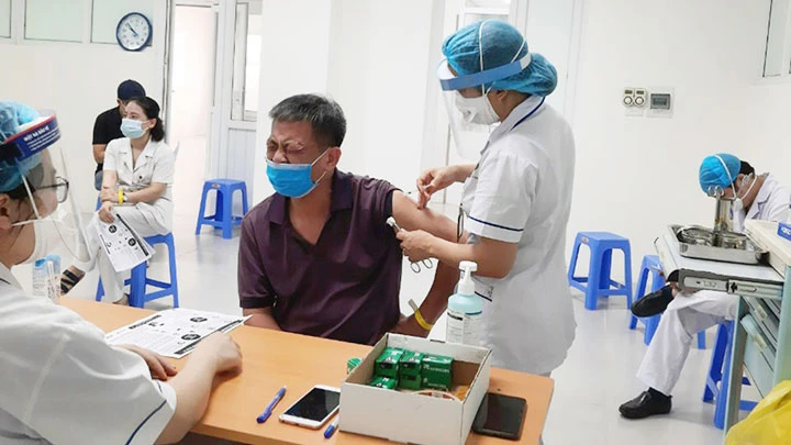 Vaccine của hãng AstraZeneca đã được Bộ Y tế phê duyệt để tiêm chủng tại Việt Nam.