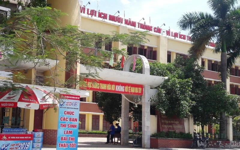 Trường THPT Đào Duy Từ ở TP Thanh Hóa.