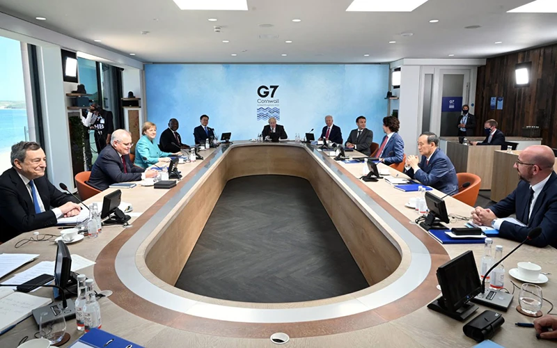 Các nhà lãnh đạo dự Hội nghị cấp cao G7 tại Anh.