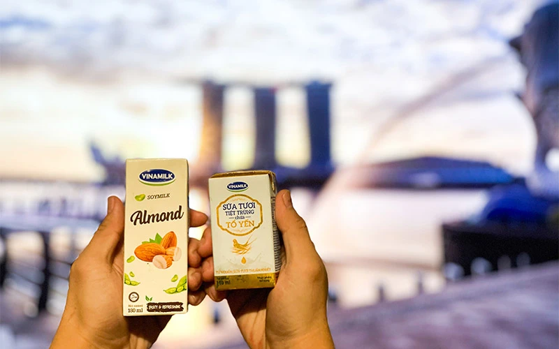 Các dòng sản phẩm mới như sữa tươi, sữa hạt được Vinamilk tích cực đẩy mạnh tại các thị trường mới như Singapore, Hàn Quốc… (Ảnh: VNM)
