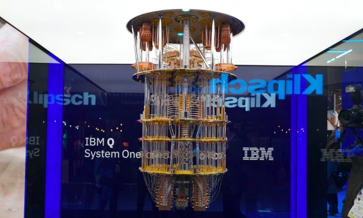 Máy tính lượng tử IBM Q Systems One.