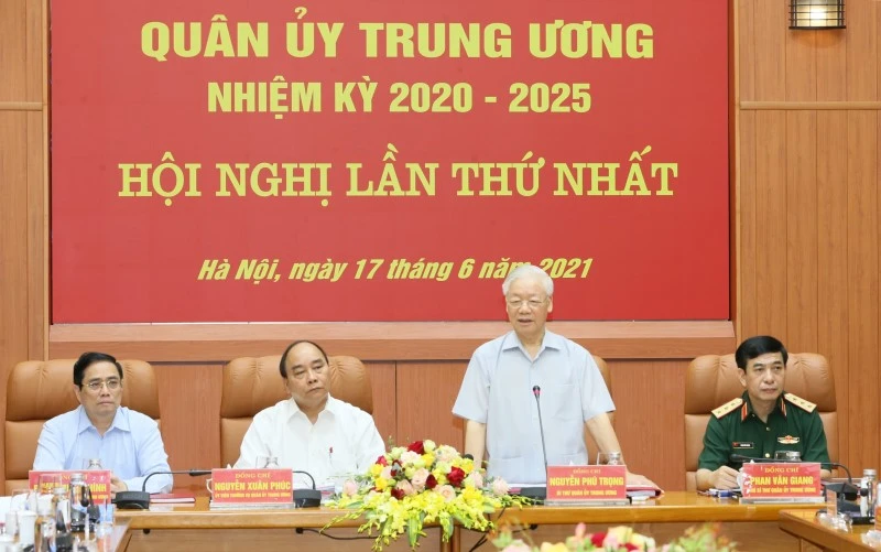 Đồng chí Nguyễn Phú Trọng, Tổng Bí thư, Bí thư Quân ủy Trung ương phát biểu tại Hội nghị.